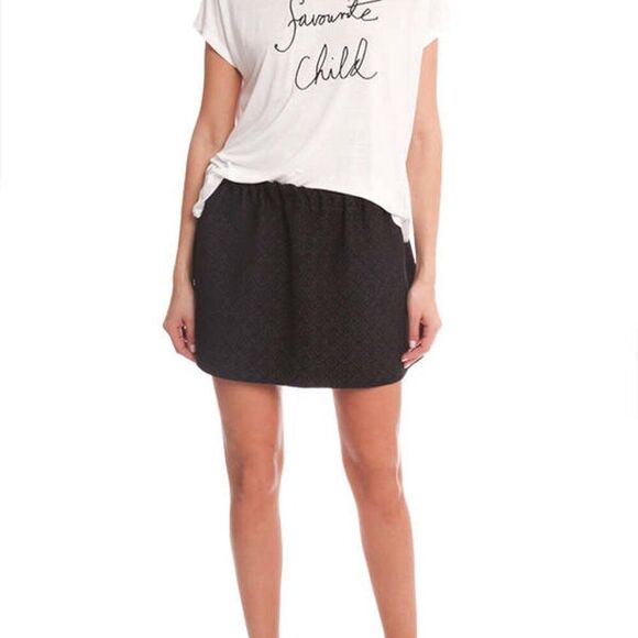 NWT JunaRose Textured Black Flared Gathered Structured Mini Balloon Skirt Sz 18 - Picture 1 of 9
